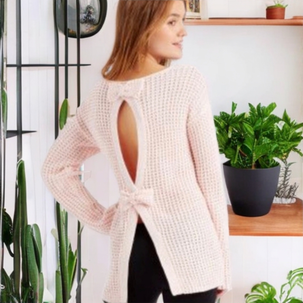 ๐ Pink double bow sweater XS-SMALL - Picture 4 of 7